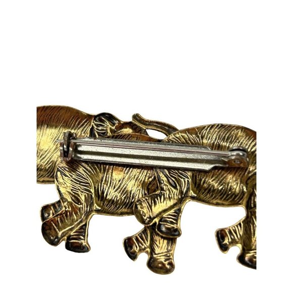 Three Goldtone Elephants Trunks Up Brooch Pin 2 5/8" - Picture 6 of 6